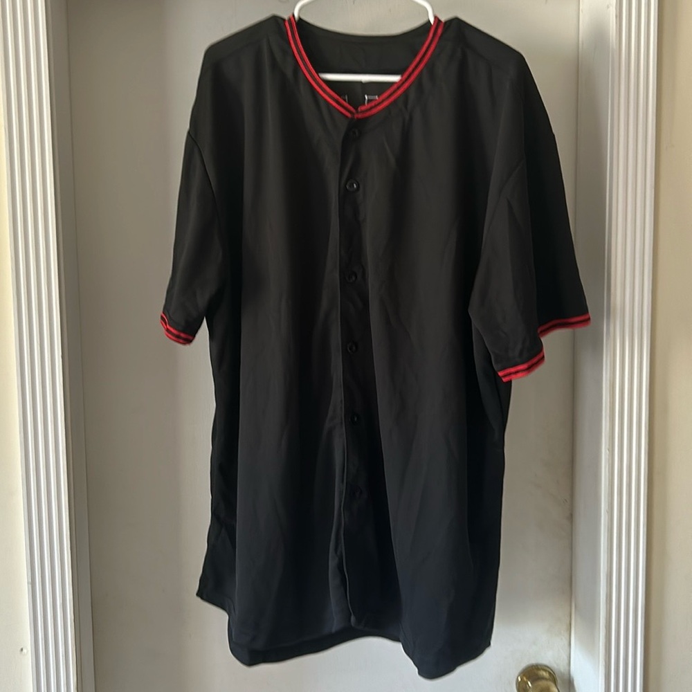 Miami Heat button down black shirt